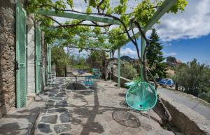 Maisons de vacances Beautiful stone house in the village of Poggio-di-Nazza : photos des chambres