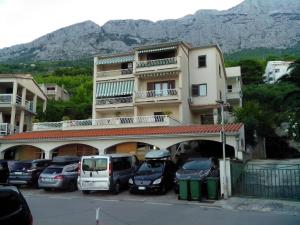 Apartments Lovre - close to the sea