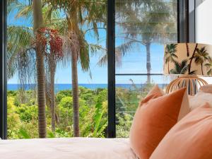 Kiah - nestled between Main & Belongil Beaches