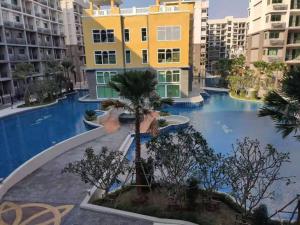 Super 1BDR in Water Park Resort