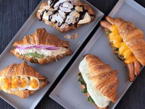 LAMP LIGHT BOOKS HOTEL fukuoka