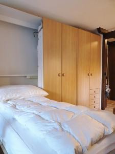 Bright renovated studio - 1 min from the slopes!