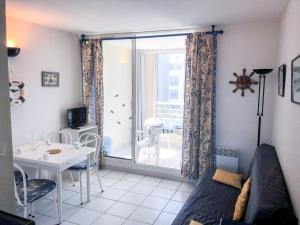 Apartment La Palme dOr-16 by Interhome