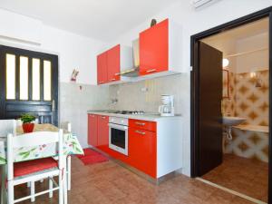 Apartment Lila - BRC154 by Interhome