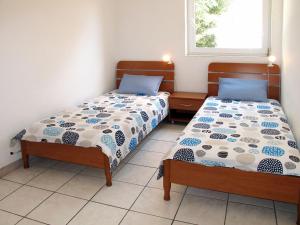 Apartment Andrea-2 by Interhome
