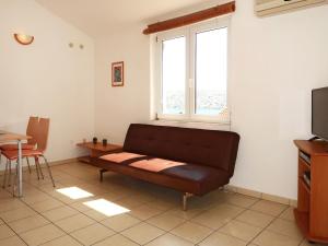 Apartment Andrea-1 by Interhome 