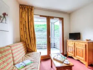 Apartment Bâtiment A-13 by Interhome - 圣索林达尔沃