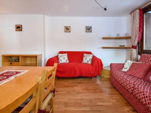 Apartment Laras by Interhome