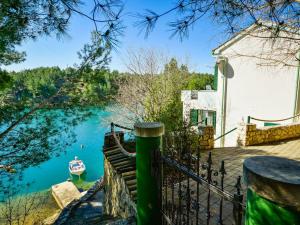 Holiday Home Dinko