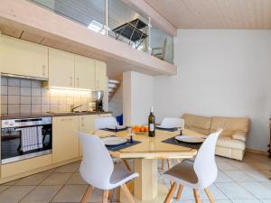 Apartment Tasman S12-2 by Interhome