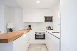 Expo Apartment Golden Mile