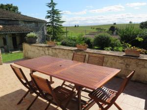 Maisons de vacances Holiday Home La Grange Jacques by Interhome : photos des chambres