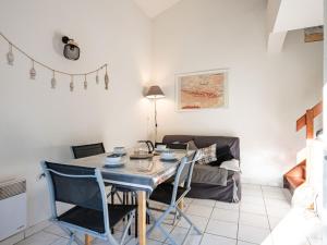 Maisons de vacances Holiday Home des Alberes by Interhome : photos des chambres