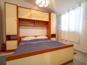 Apartment Ivka - apt-2 by Interhome 