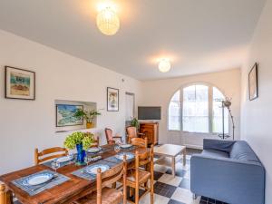 Holiday Home Maison Sainte Claire by Interhome