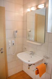 Apartment Bella Monte-3 by Interhome