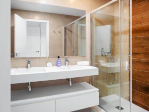 Apartment Sunset waves by Interhome