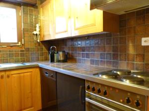 Apartment Centaure B RI 1 by Interhome