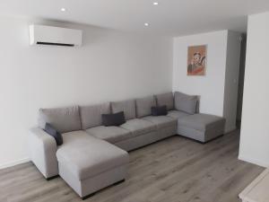 Grand T3 piscine, garage centre port