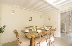 Holly Cottage Middle Tysoe