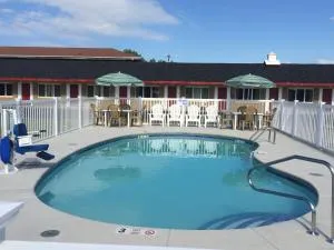 旅行拖车汽车旅馆 - 尼亚加拉瀑布