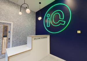 iQ Bankside London