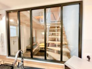 LORIENT CENTRE - Luxueux Appartements - NOUVEAU-WIFI FIBRE : photos des chambres