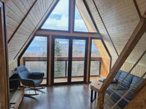 Triangle House Parang