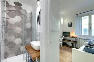 Aida Apartment by Mamo Florence