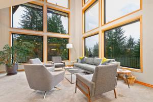 Mountain View Retreat