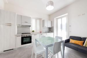 LAngolo Giallo - Centralissimo San Benedetto del Tronto