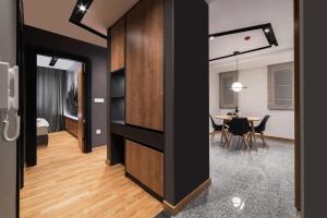 Modern Mountain La Stella