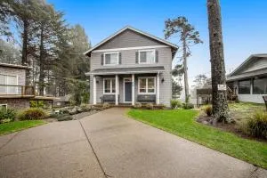 Blue Whale - Wecoma Beach