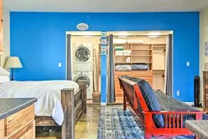 Albuquerque Studio with Shared Pool and Fire Pit! - Лос-Альгодонес