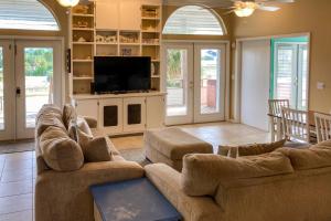 Weatherbee by the Sea