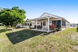 Bella Villa - Cedar Hammock