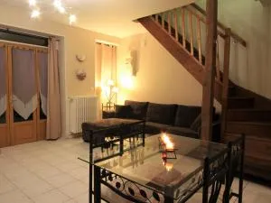 Duplex Confortable avec Équipements Modernes à 20min de Montargis et Pithiviers - FR-1-590-175 - Courtempierre