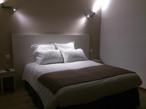 Hotels Hotel Les Petits Oreillers : Chambre Triple