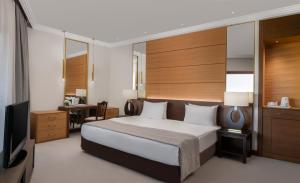 Papillon Belvil Holiday Village