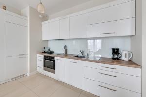 City Center Nowa Grobla Apartments & Parking by Downtown Apartments