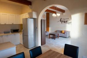 Inni Holiday Home with Infinity Pool