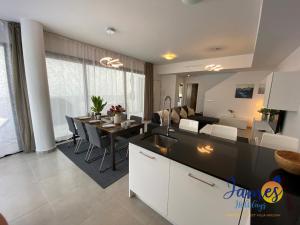 Luxurious Villa Private Pool La Marina Urb LM3