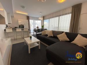 Luxurious Villa Private Pool La Marina Urb LM3