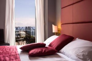 Comfort Double or Twin Room with Sea View - SPA Package room in Hotel Ligure