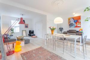 Stylish 2 Bedroom Apartment in London