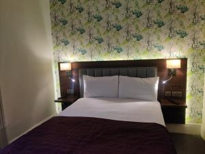 Standard Single Room room in Chelsea House Bed & Breakfast