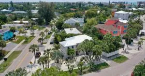 Canal Upper-Gorgeous 3 bed 3 bath near SK Village - Bailey Hall