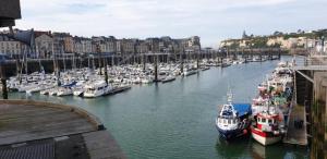 Appartements Le British au coeur de Dieppe : photos des chambres