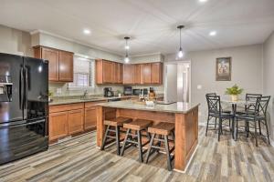 Moncks Corner Home w Yard Near Lake Moultrie