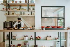 Infinity City Boutique Hotel